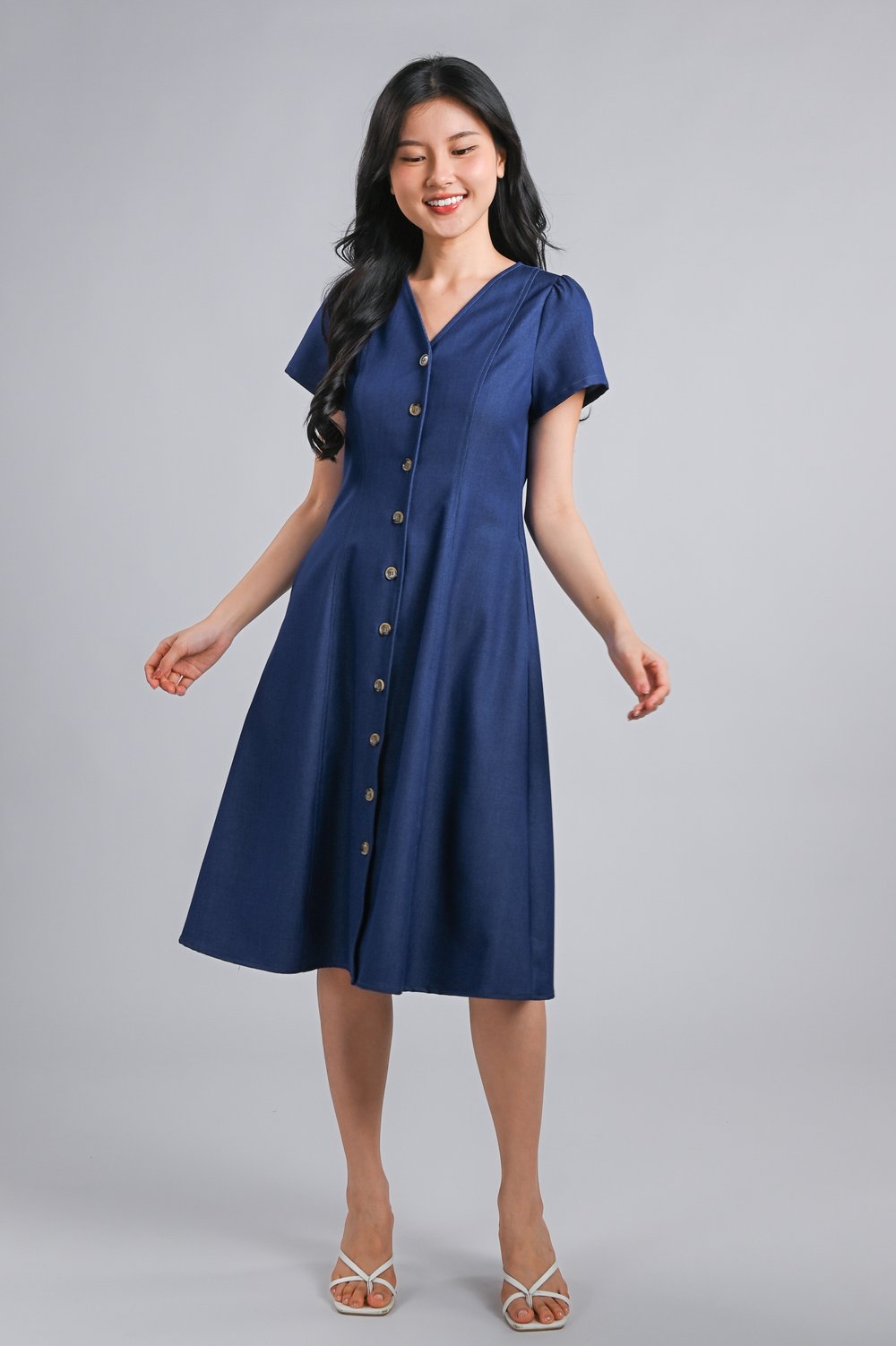 CLARISSA DENIM SLEEVED BUTTON-DOWN MIDI DRESS