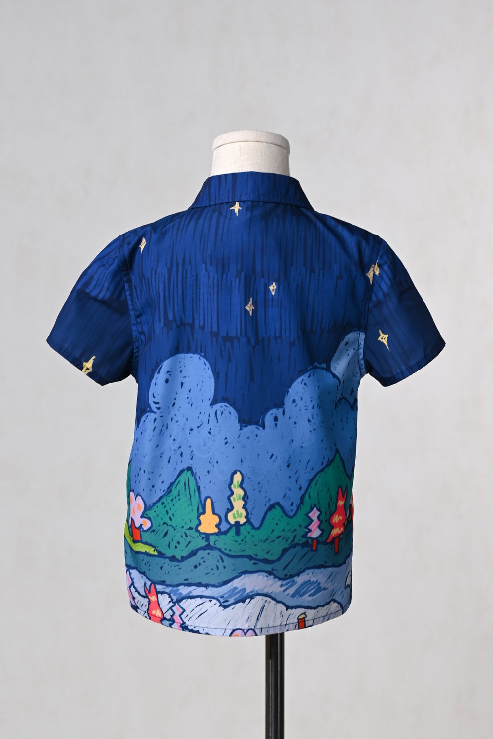 STARRY NIGHT KIDS’ SHIRT