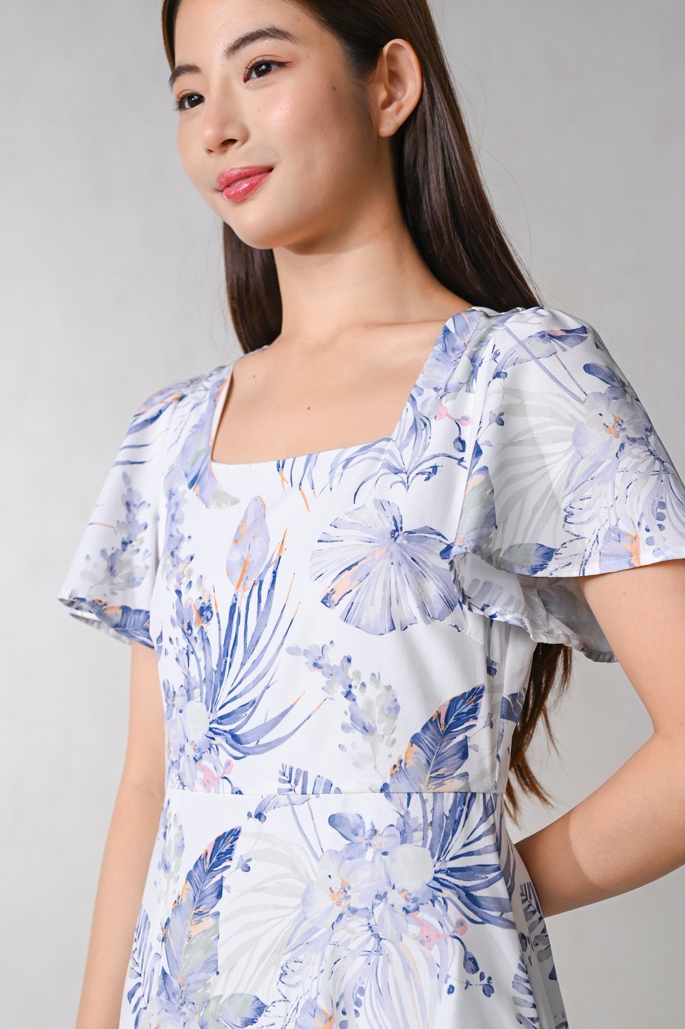 BLUE VALENTINE SQUARE-NECK SLEEVED MIDI DRESS