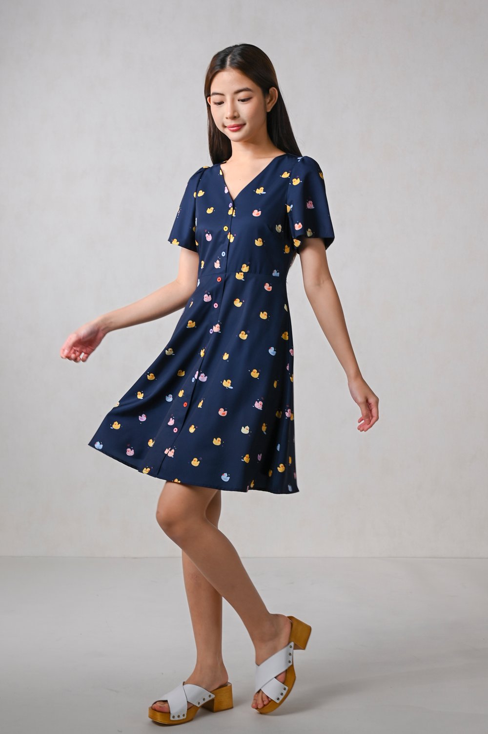 RUBBER DUCKIE SLEEVED SHORT BUTTON DRESS