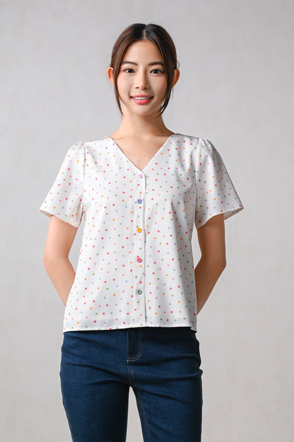 WONDER POLKA SLEEVED BUTTON TOP