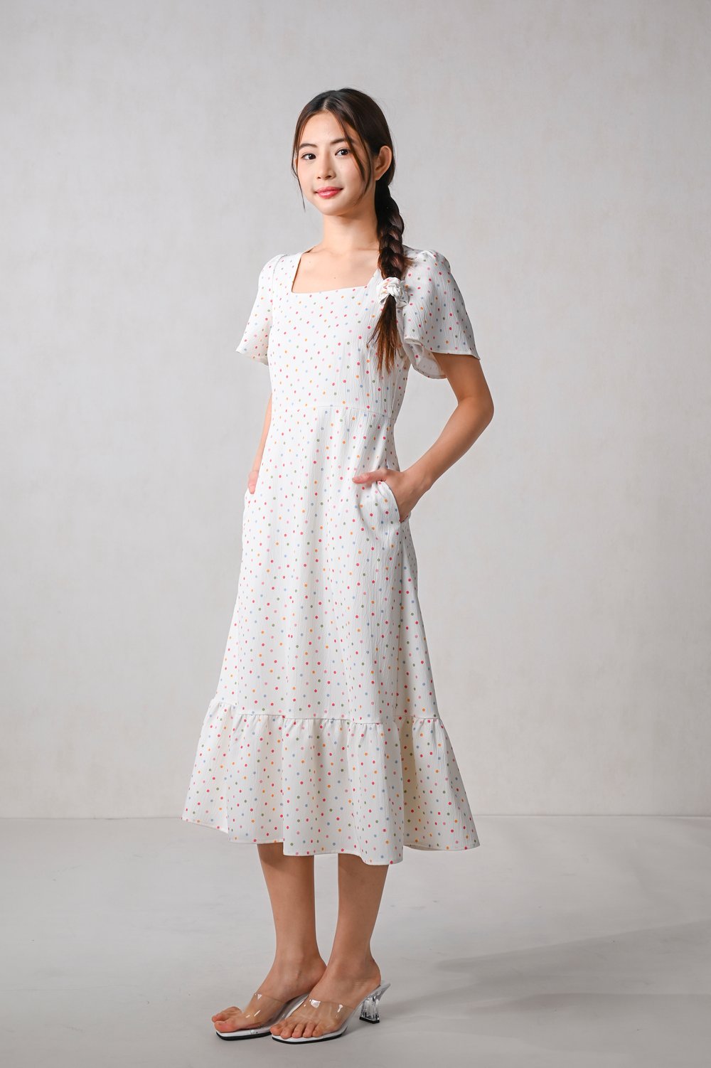 WONDER POLKA SQUARE-NECK SLEEVED MIDI DRESS