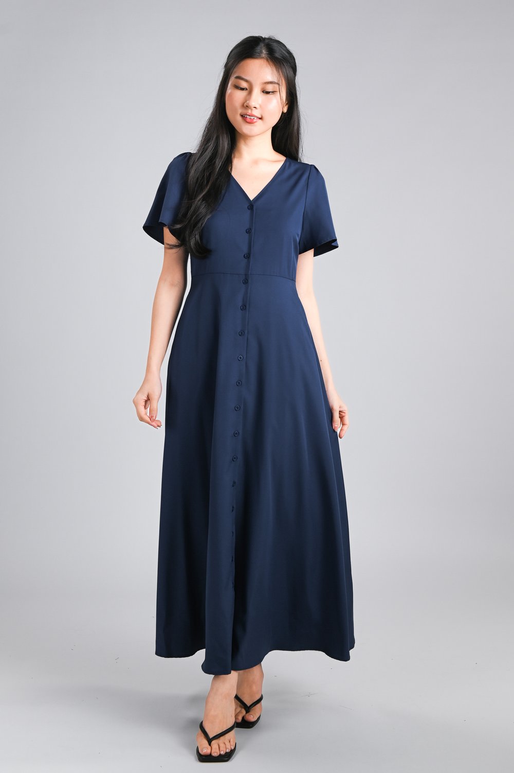 MIRA SLEEVED BUTTON MAXI DRESS IN NAVY
