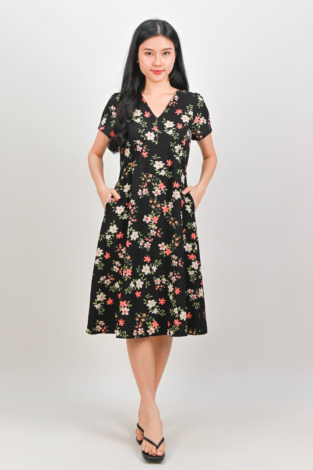 OLERA BLACK FLORAL V-NECK SLEEVED MIDI DRESS