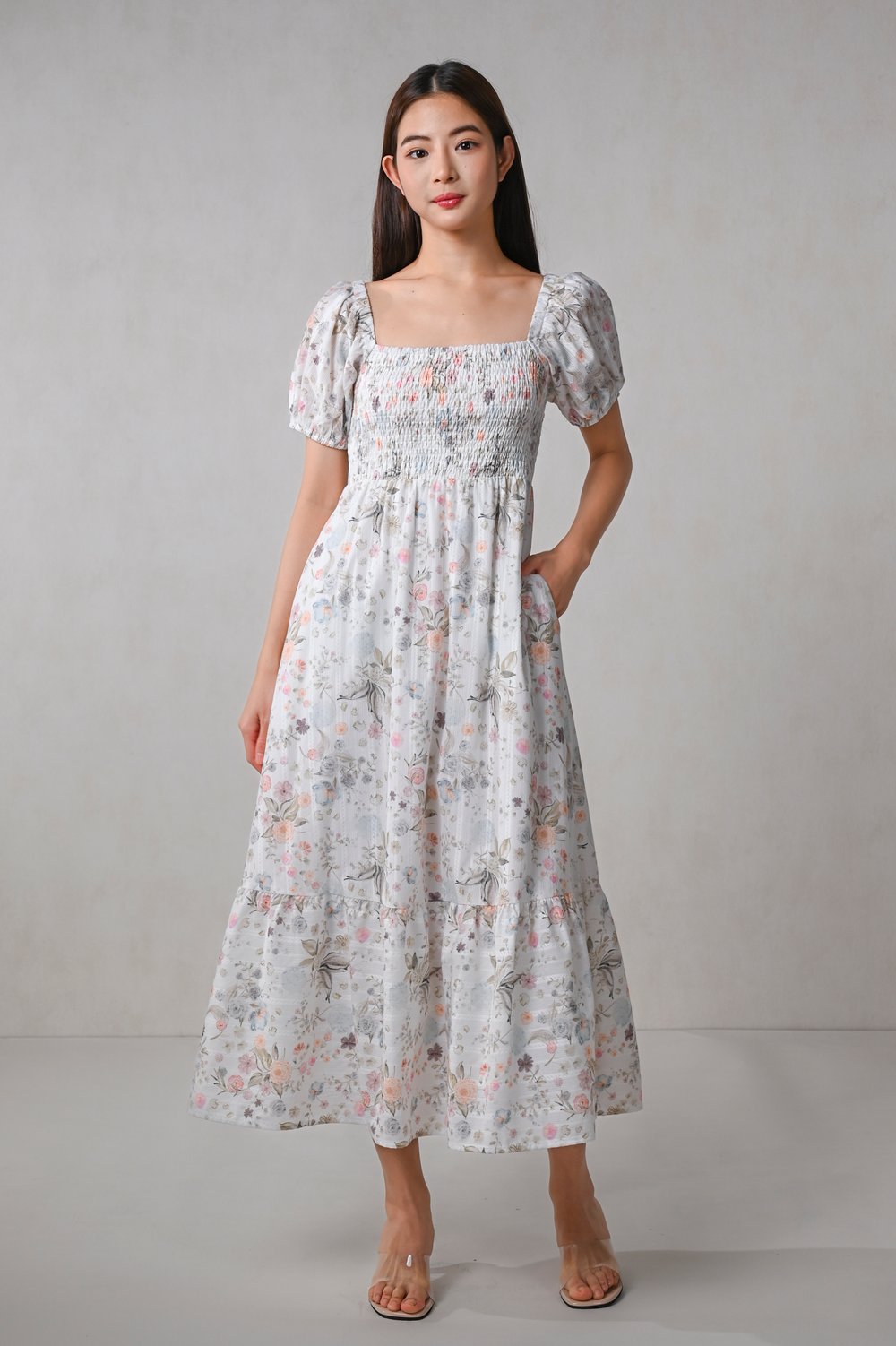 GOLDIE WHITE FLORAL SMOCKED MIDAXI DRESS