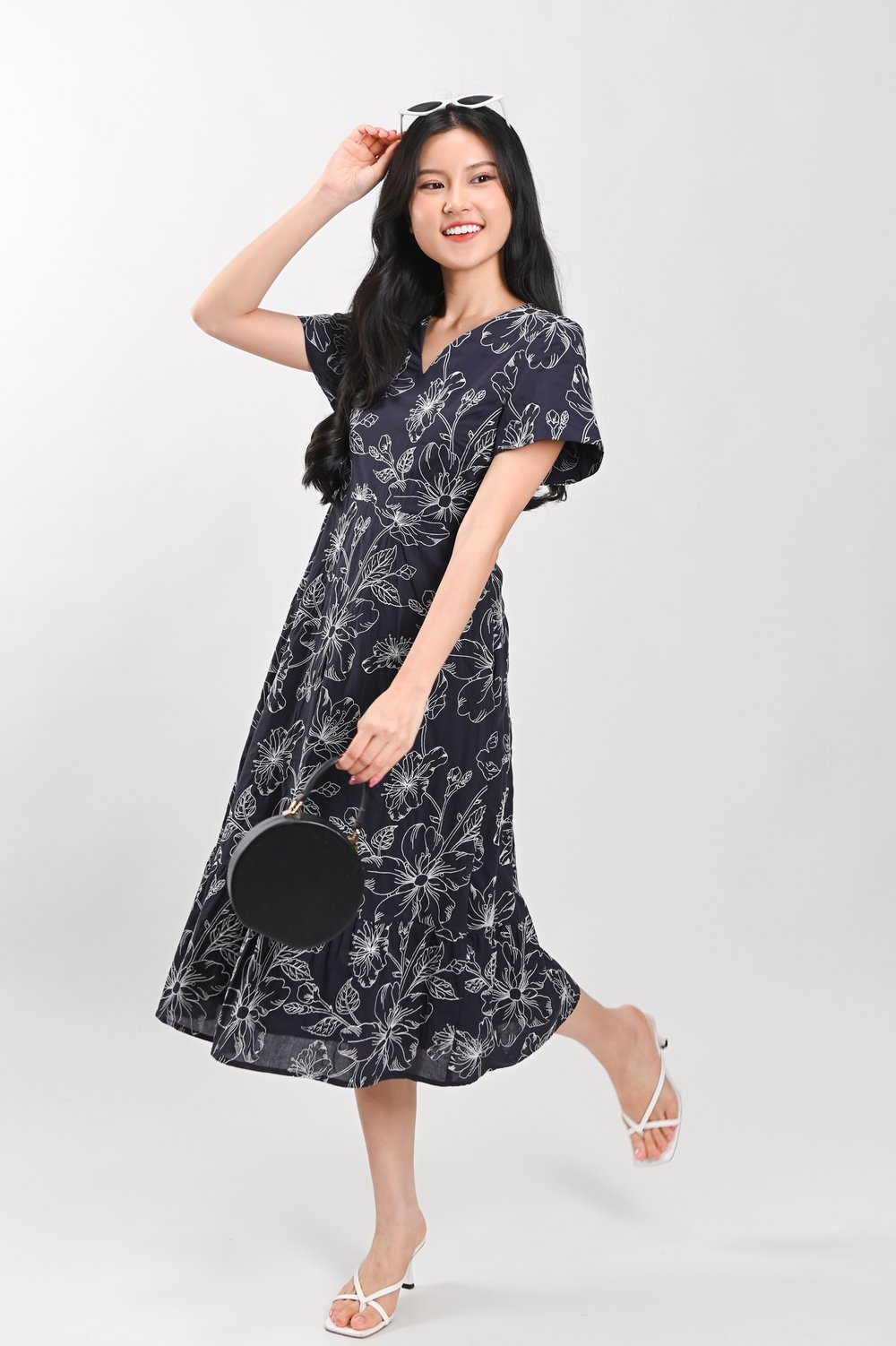 DIORA NAVY EMB. V-NECK SLEEVED MIDI DRESS