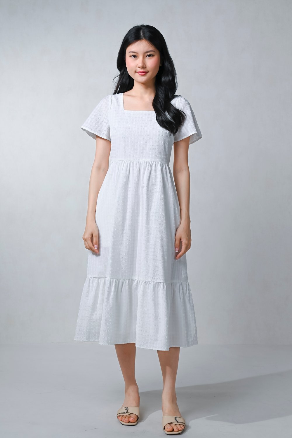 PENELOPE GINGHAM SQUARE-NECK SLEEVED DRESS IN WHITE