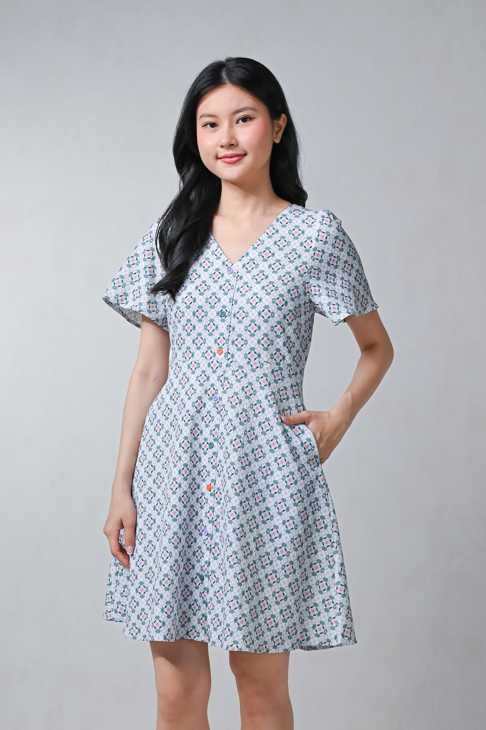 WHITE JADE SLEEVED SHORT BUTTON DRESS