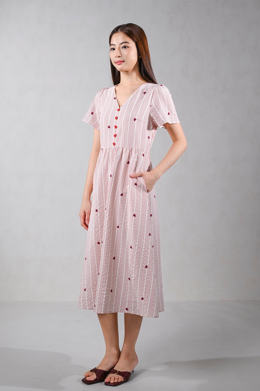 HEARTIE STRIPE V-NECK SLEEVED MIDI DRESS IN RED