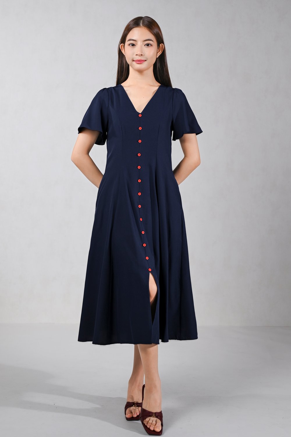 SCENIA NAVY V-NECK SLEEVED BUTTON MIDI DRESS