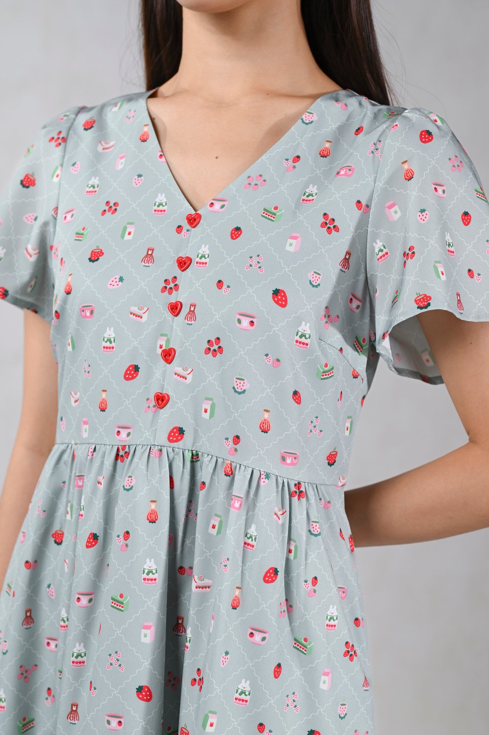 STRAWBERRY MATCHA SLEEVED BUTTON FLOUNCE DRESS