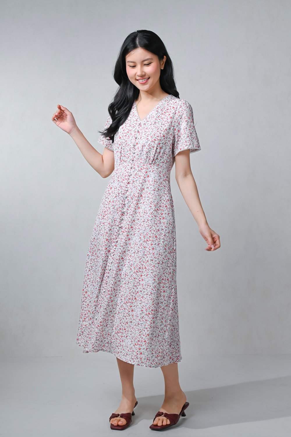 VAUGHN RED FLORAL SLEEVED BUTTON MIDI DRESS