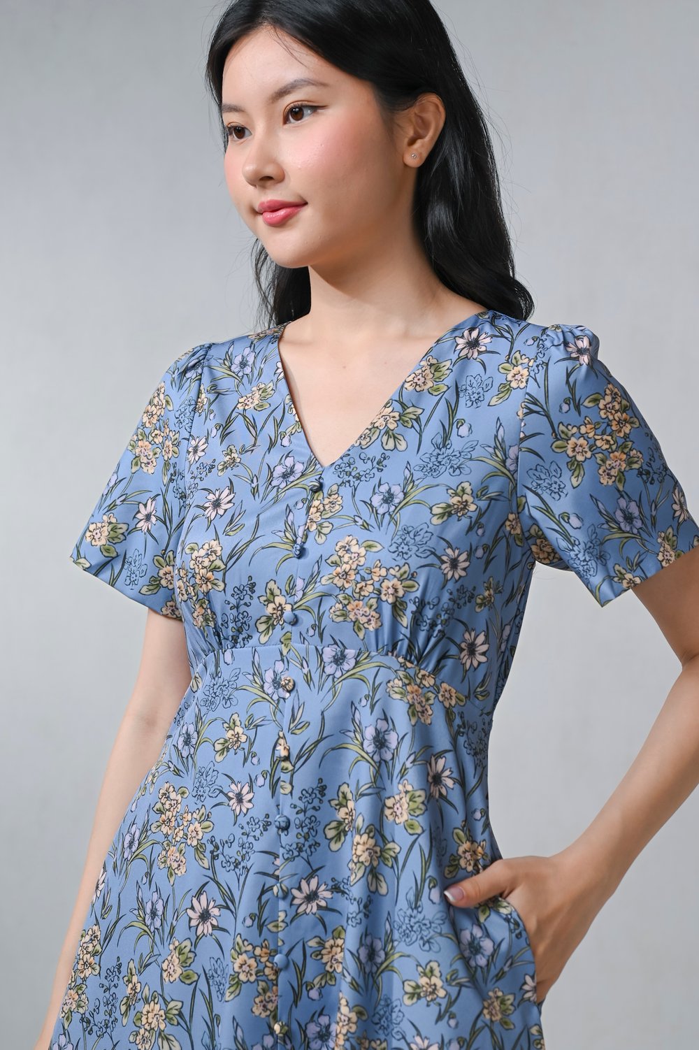 JOSSIE BLUE FLORAL SLEEVED BUTTON MIDI DRESS