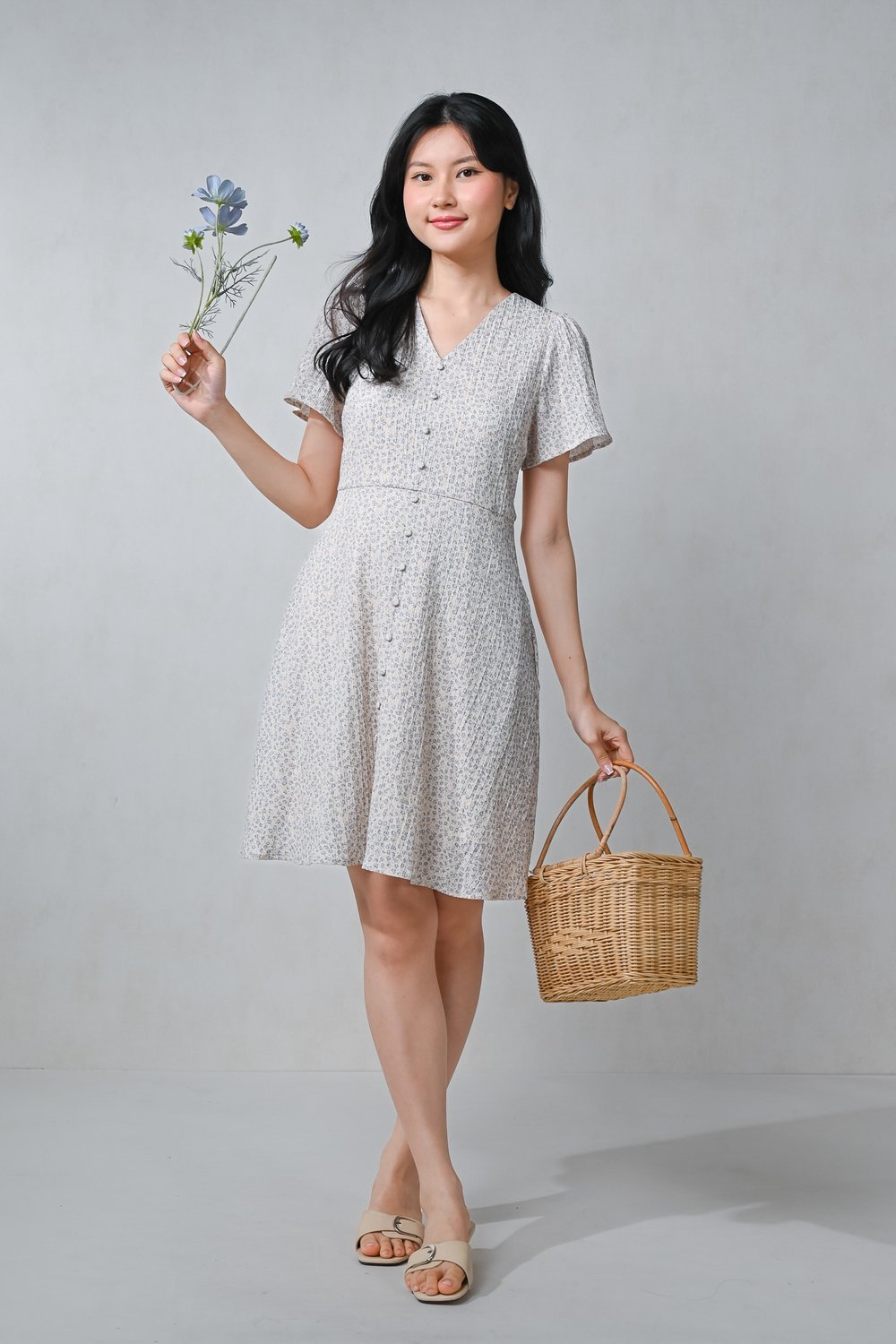 ZURU BLUE FLORAL SLEEVED BUTTON DRESS