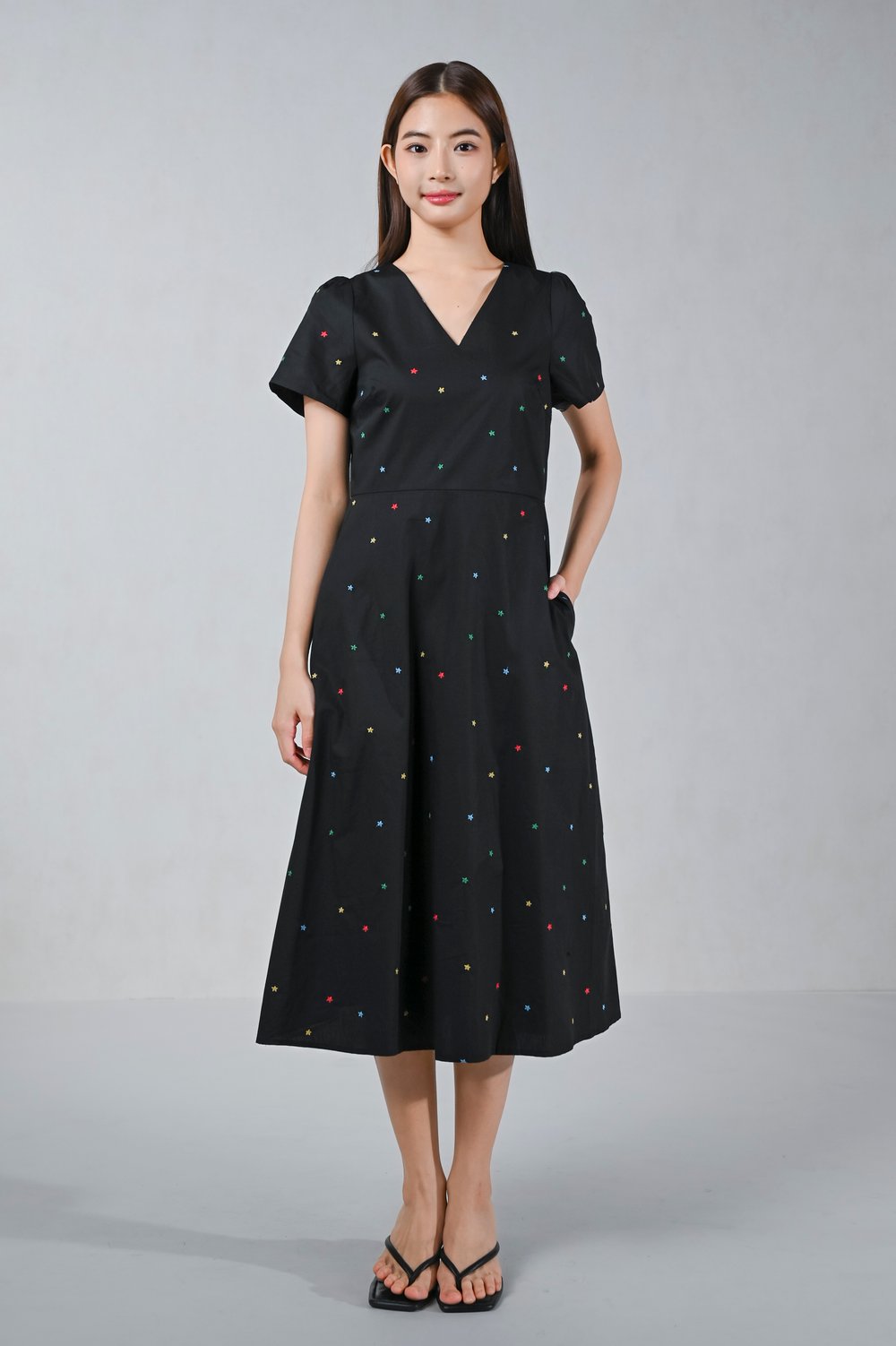 IONA BLACK STARRY EMB. V-NECK SLEEVED MIDI DRESS