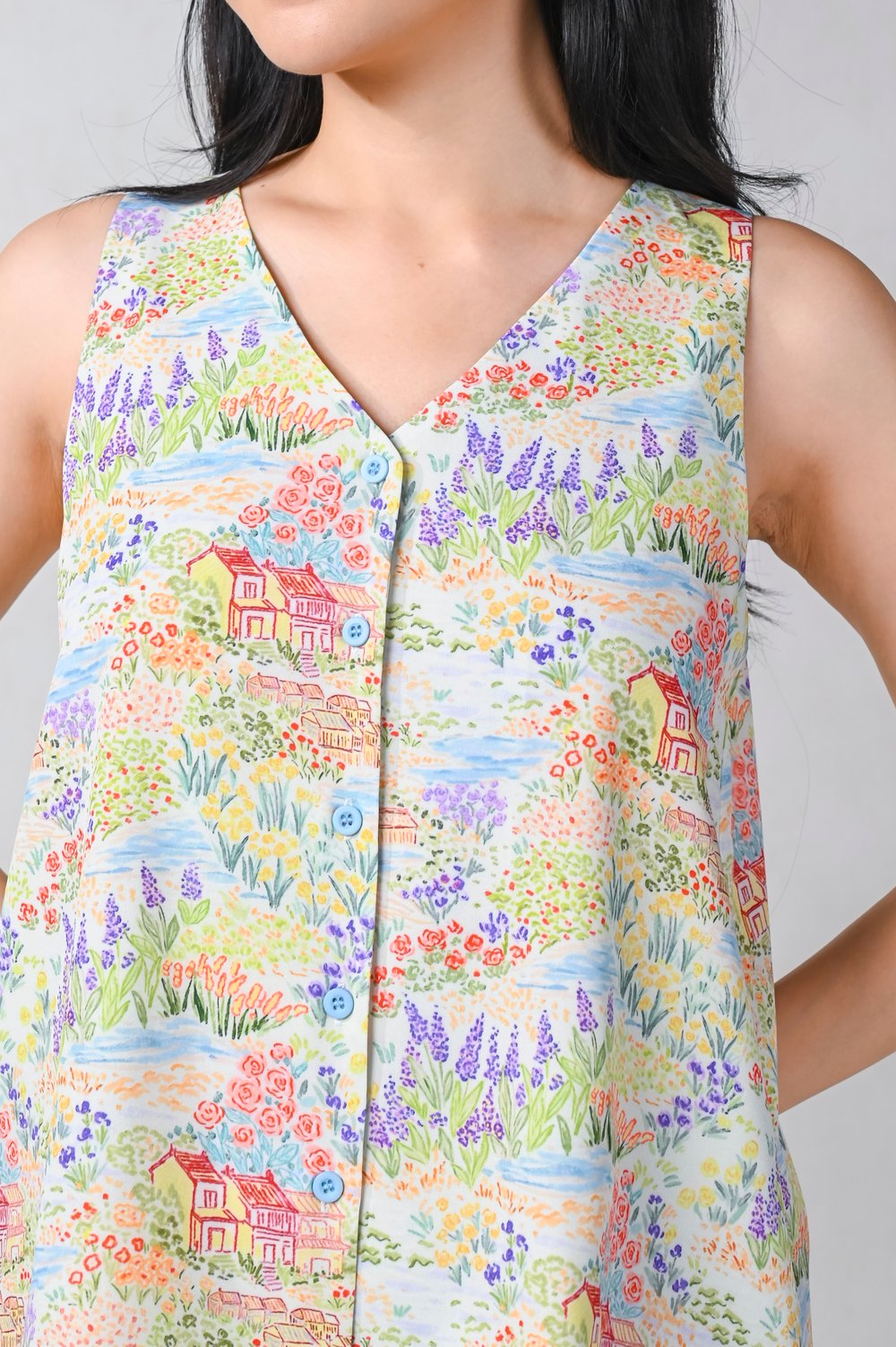 SUMMER LANDSCAPE TWO-WAY BUTTON TOP