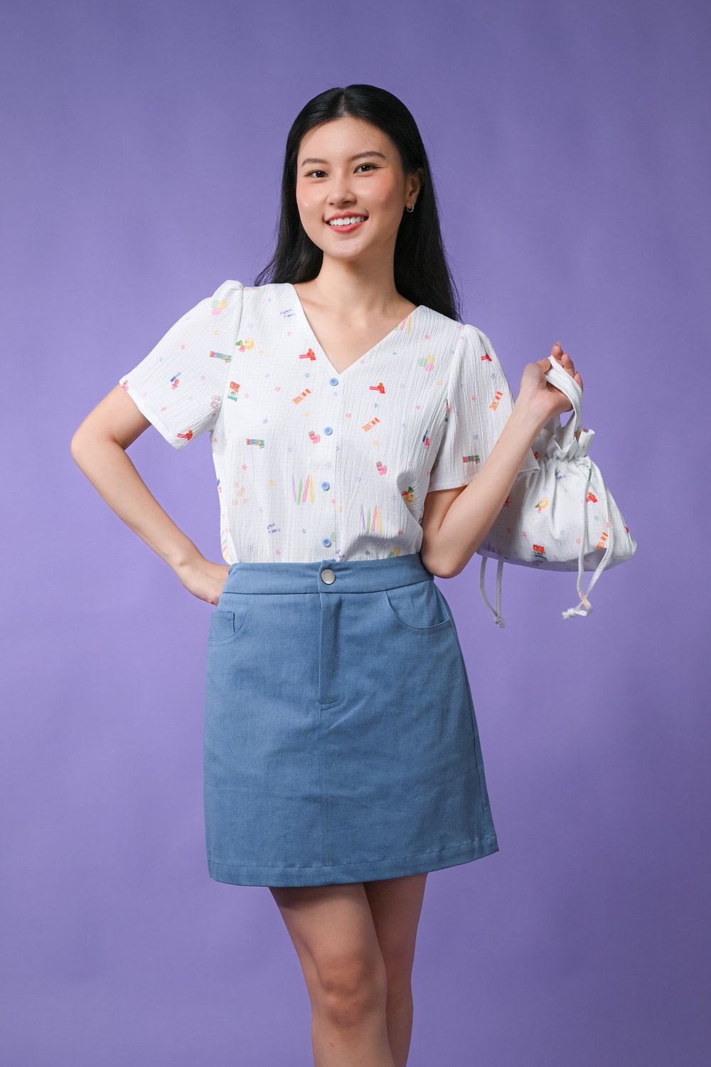 TUCKSHOP TREATS SLEEVED BUTTON TOP