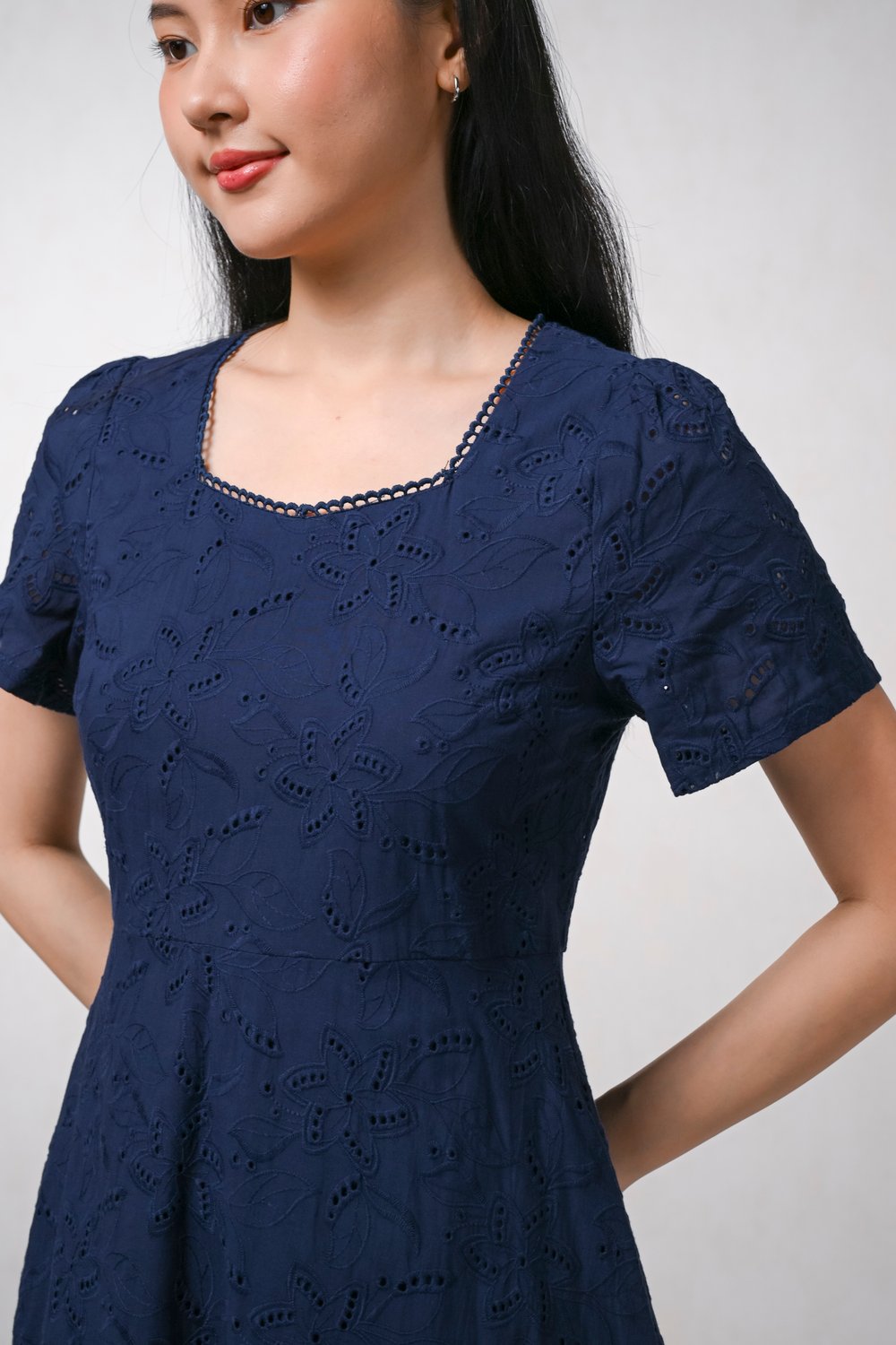 DAVINA NAVY EYELET SLEEVED MIDI DRESS