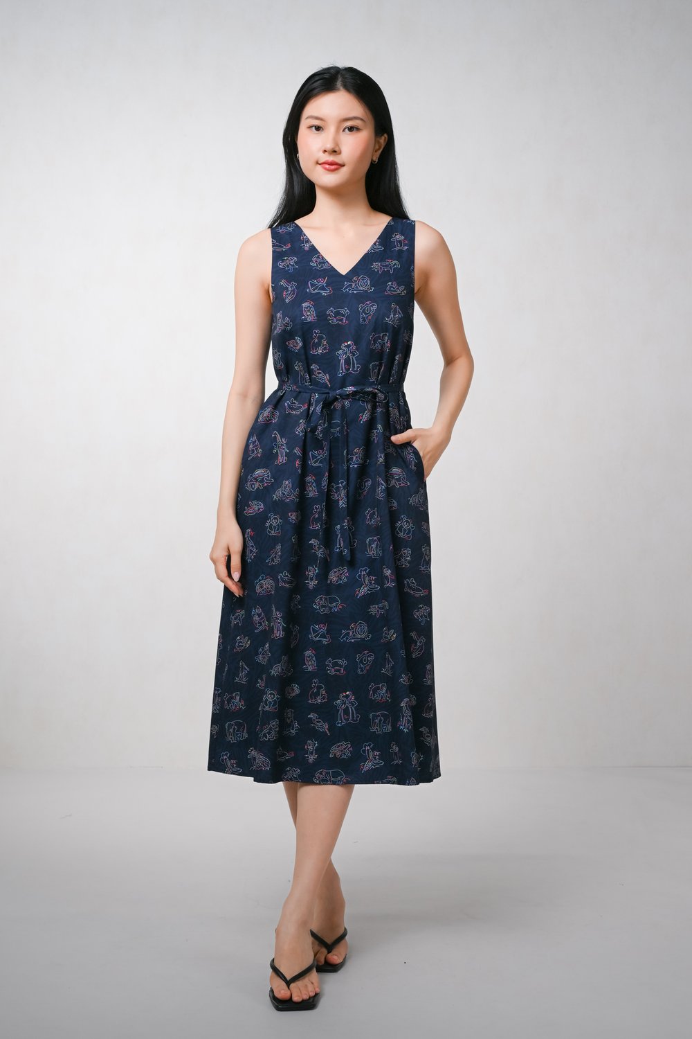 GLOW GETTERS NAVY TWO-WAY MIDI DRESS