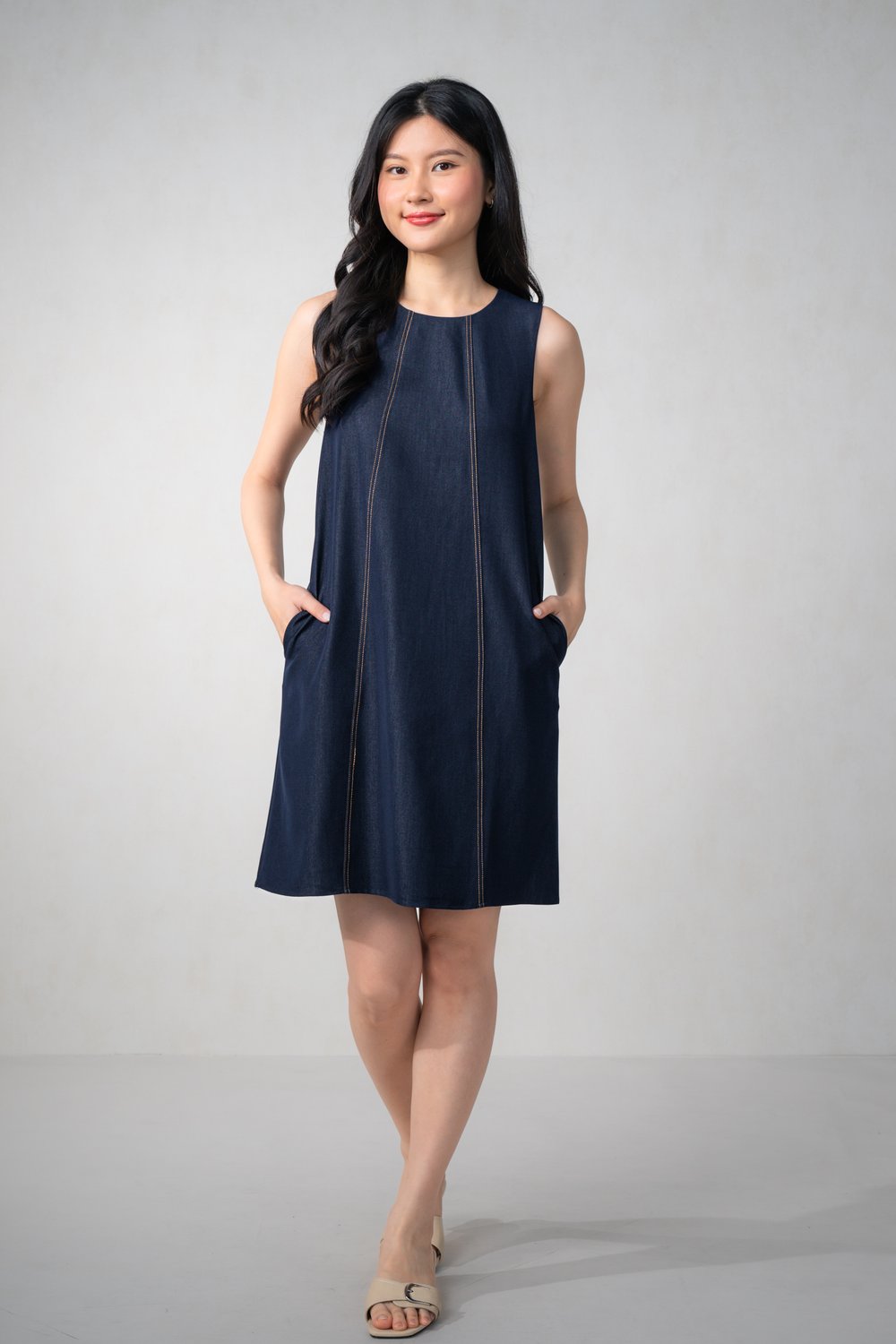 LAUFEY SLEEVELESS DENIM DRESS