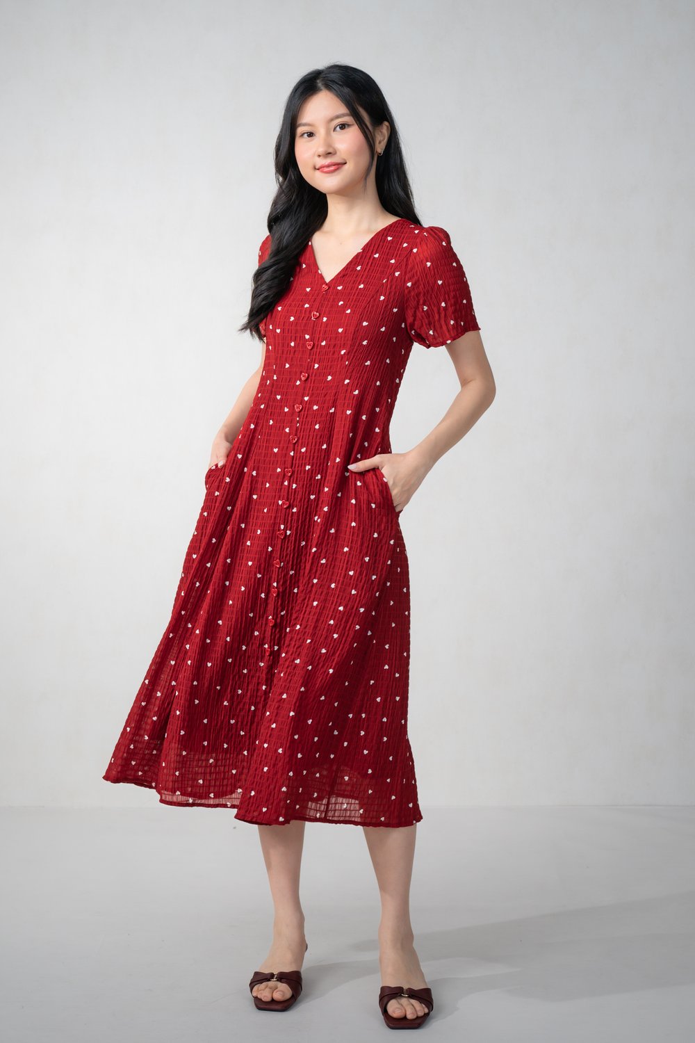 SIVAN RED HEARTS SLEVEED BUTTON MIDI DRESS