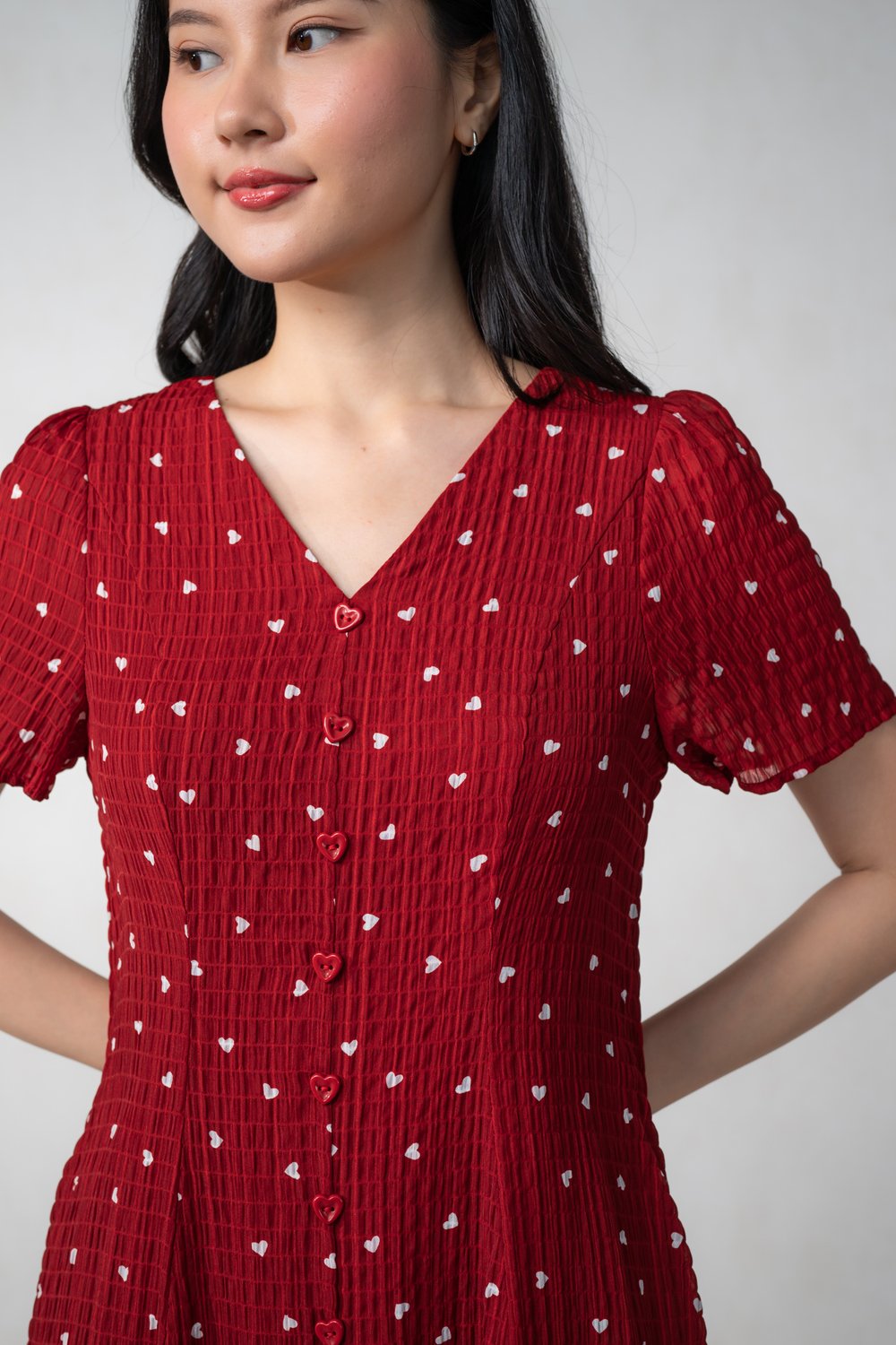 SIVAN RED HEARTS SLEVEED BUTTON MIDI DRESS