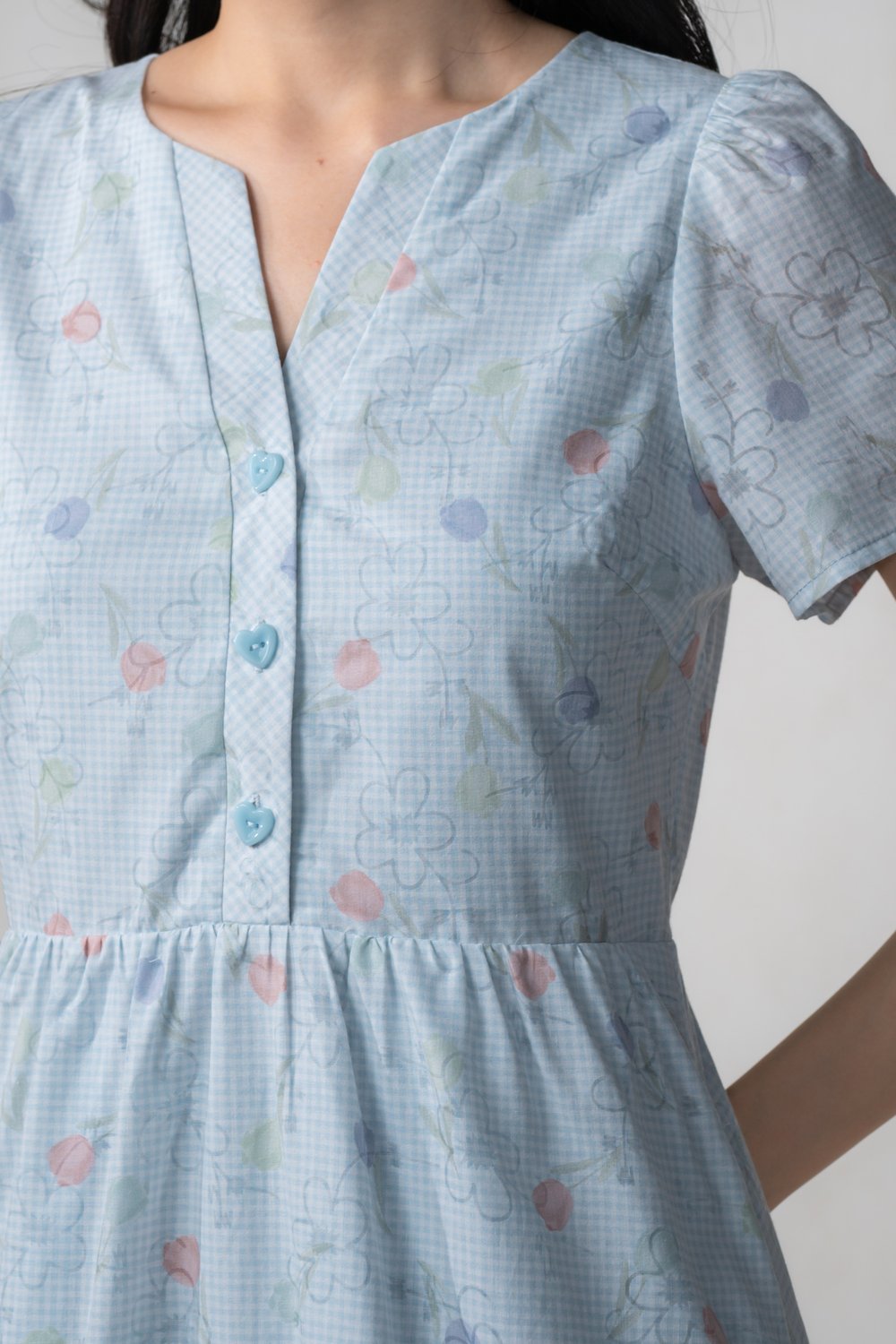 NOVEA GINGHAM SLEEVED BUTTON DRESS IN BLUE
