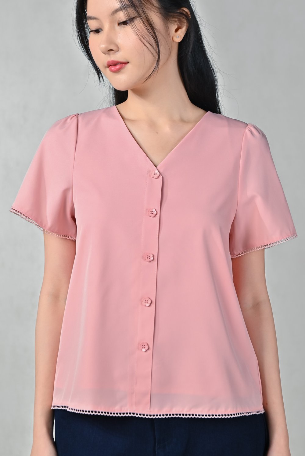 BIANCA SCALLOP-TRIM BUTTON TOP IN PINK