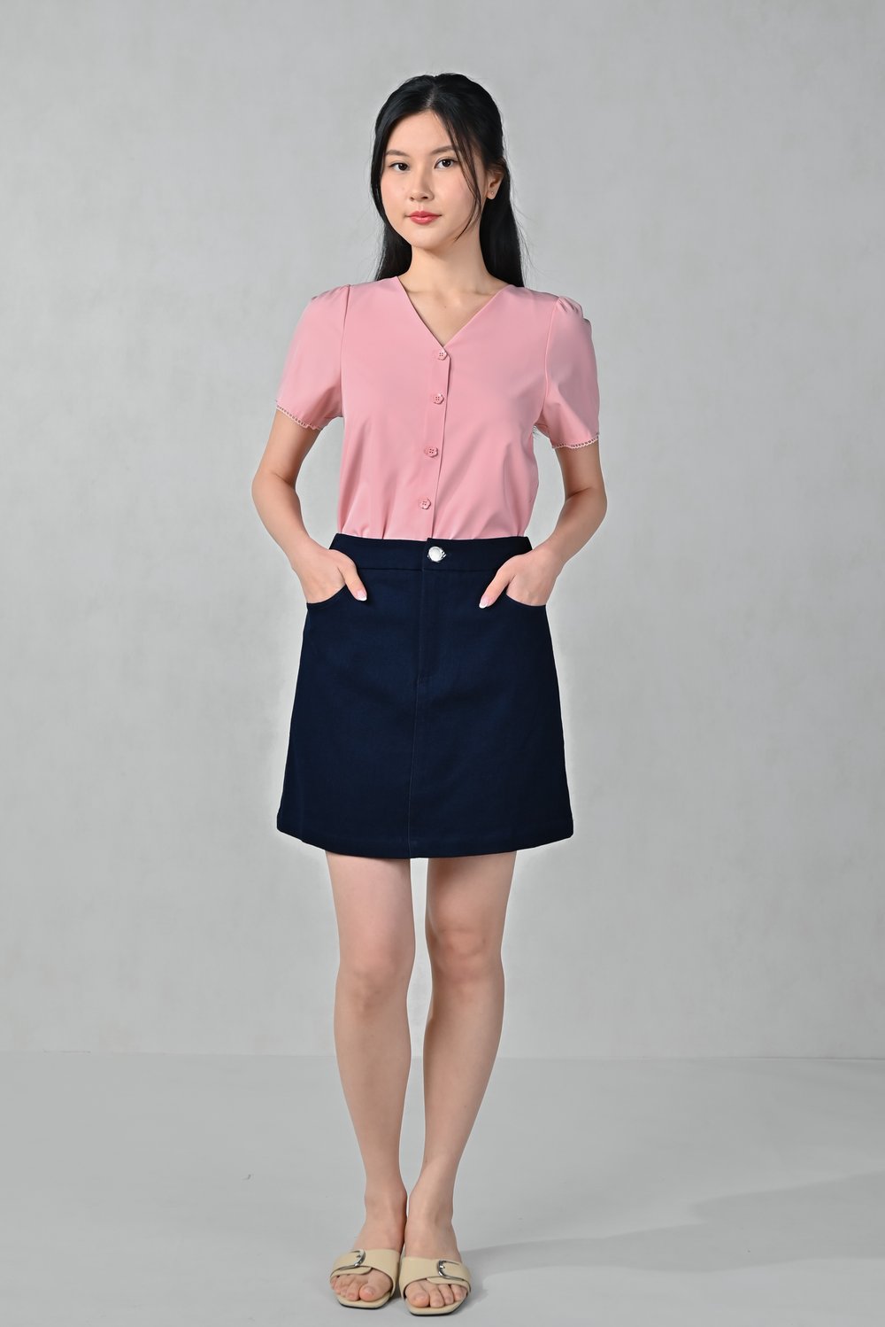 BIANCA SCALLOP-TRIM BUTTON TOP IN PINK