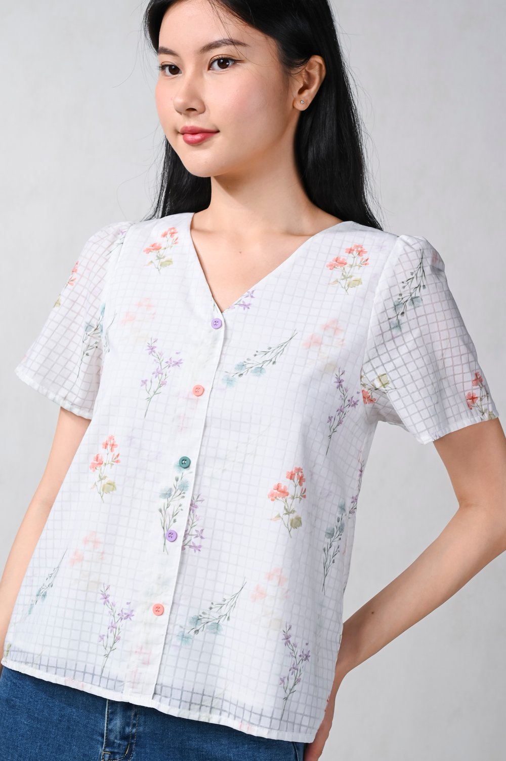 MOONFLOWER SLEEVED BUTTON TOP