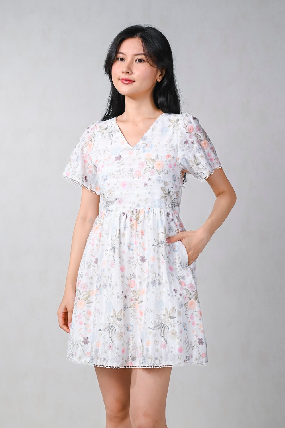 WINTERFIELDS V-NECK DRESS-ROMPER