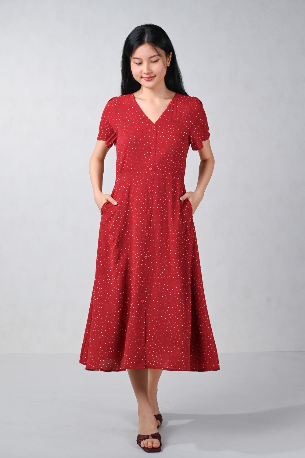 HEARTY HEART-BUTTON SLEEVED MIDI DRESS IN RED