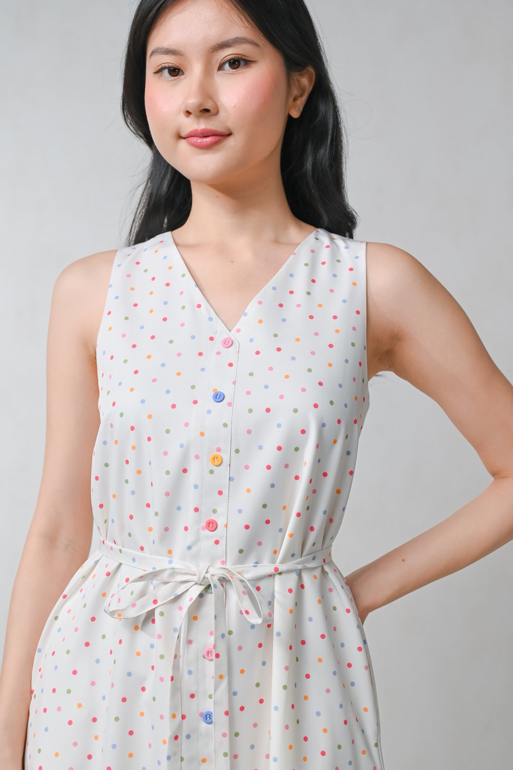 WONDER POLKA SLEEVELESS BUTTON DRESS