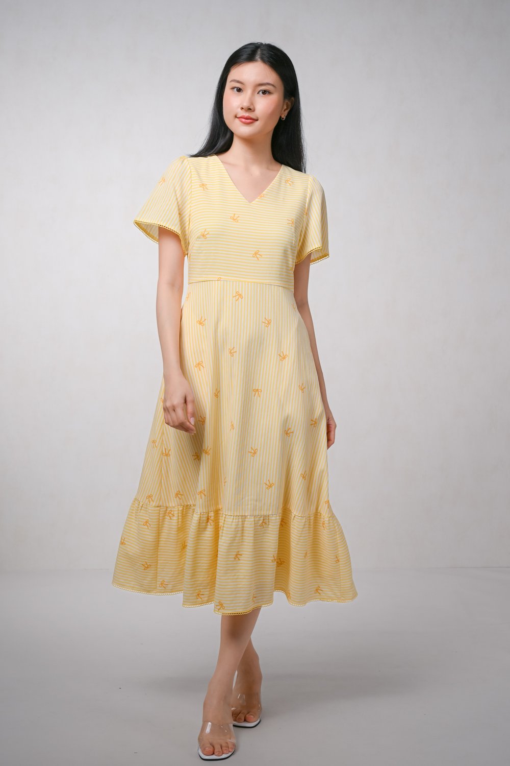 CALLIN YELLOW RIBBONS V-NECK SLEEVED MIDI DRESS