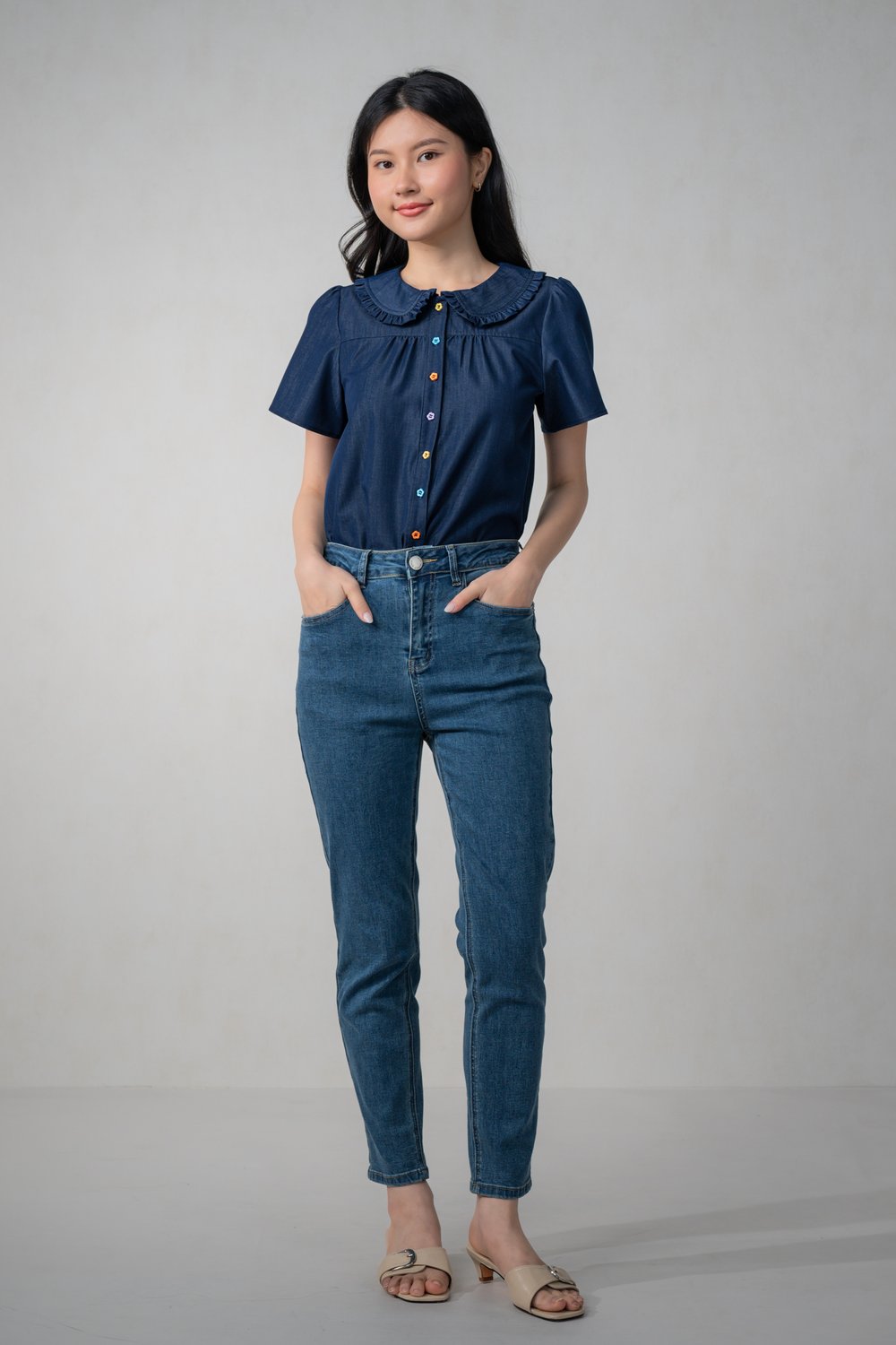 SUZZIE PETERPAN-COLLAR TOP IN NAVY