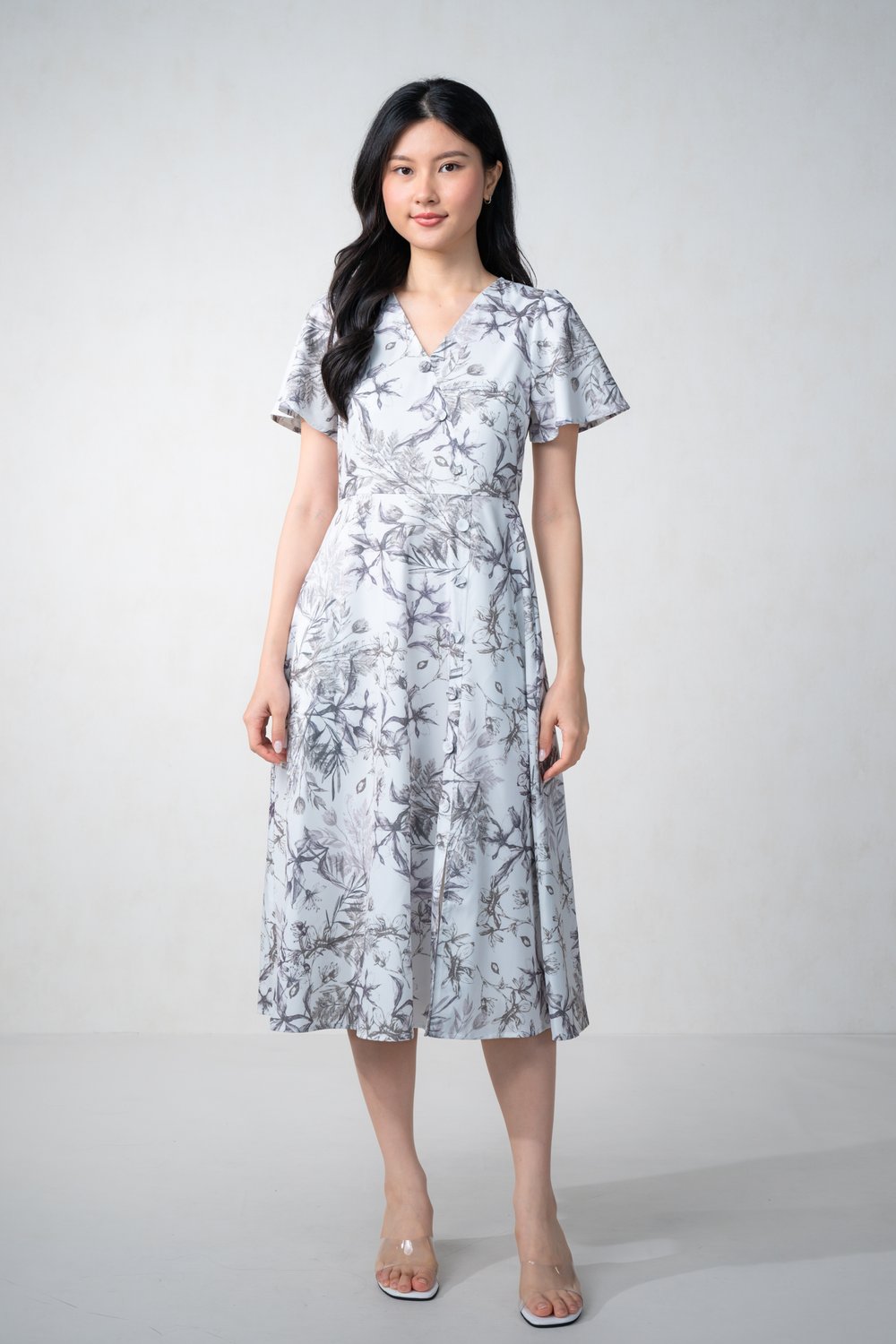 ALIXIA SLEEVED BUTTON MIDI DRESS