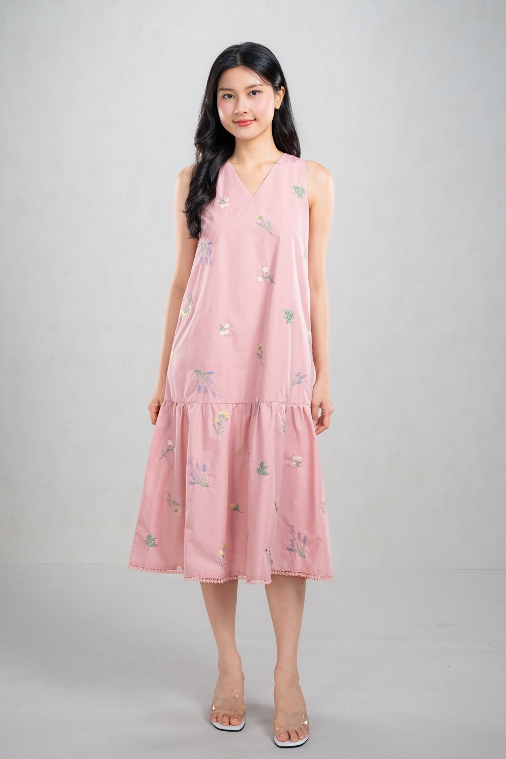 WHITLEY EMB. SLEEVELESS DROPWAIST MIDI DRESS IN PINK