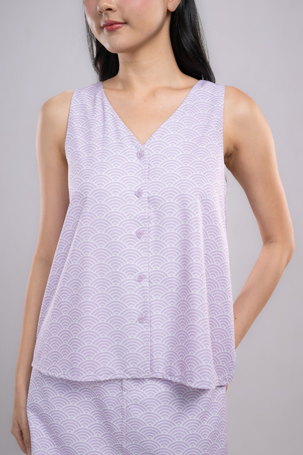 SUGOI LILAC TWO-WAY BUTTON TOP