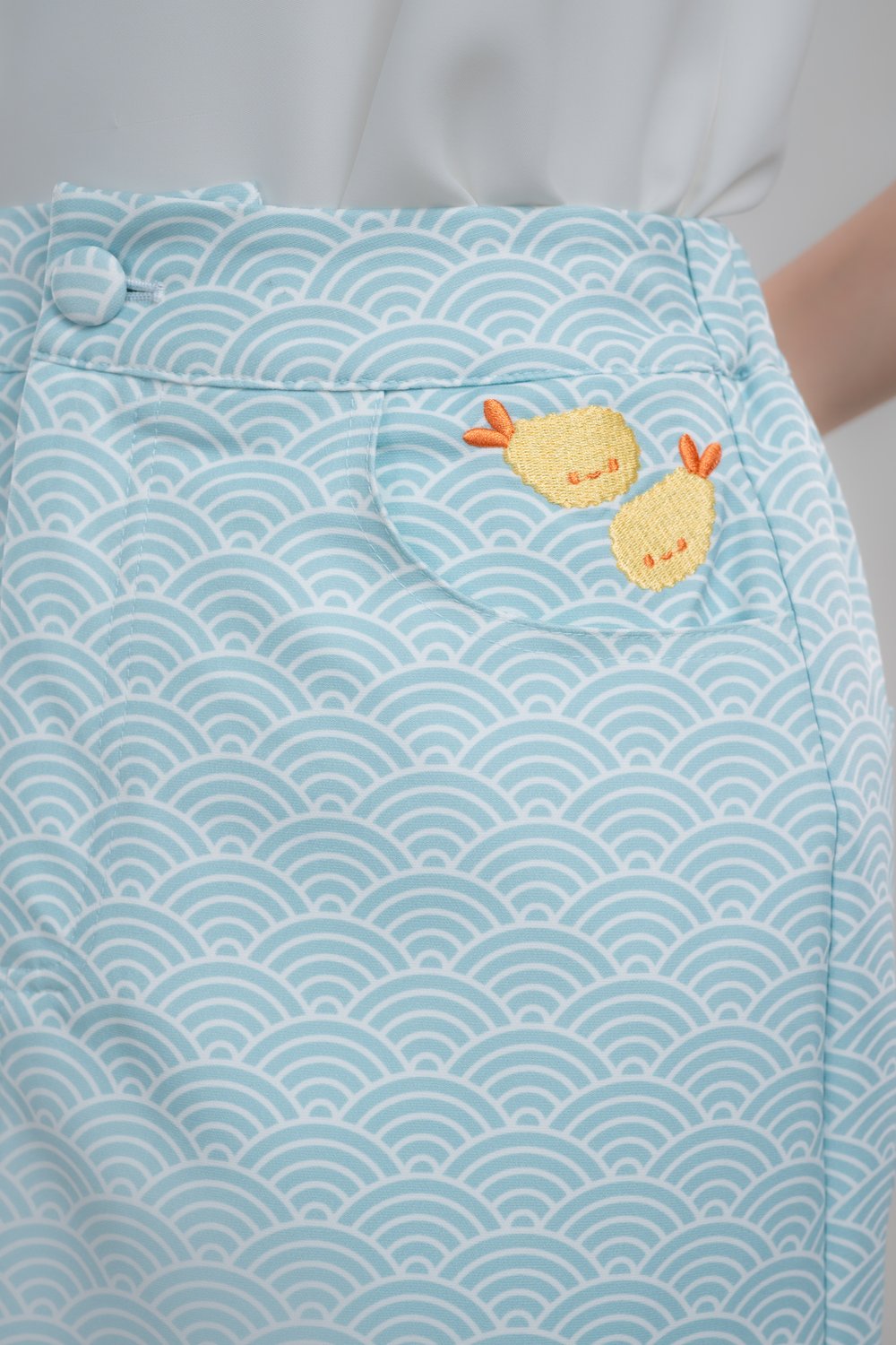SUGOI SEAFOAM ELASTIC-BACK SKORTS