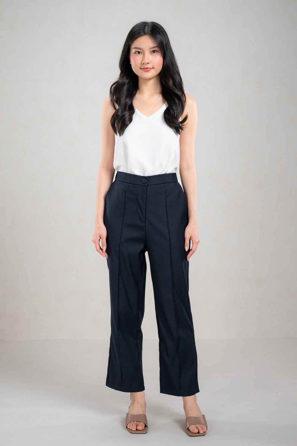 KYRA ELASTIC-BACK PANTS IN NAVY