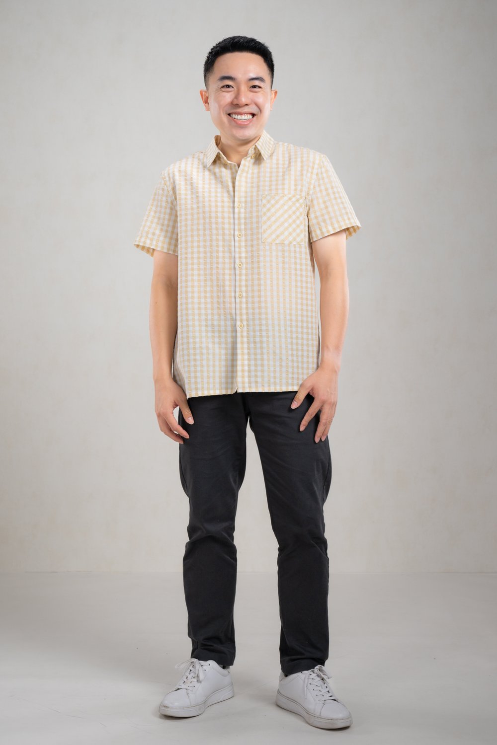 TREVIE GINGHAM MEN'S SHIRT IN KHAKI