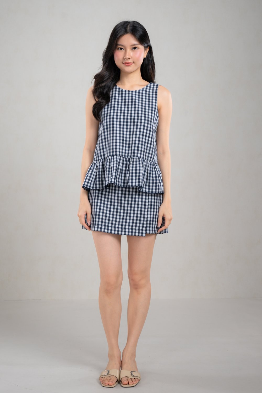 WYLIE GINGHAM SLEEVELESS TOP IN NAVY