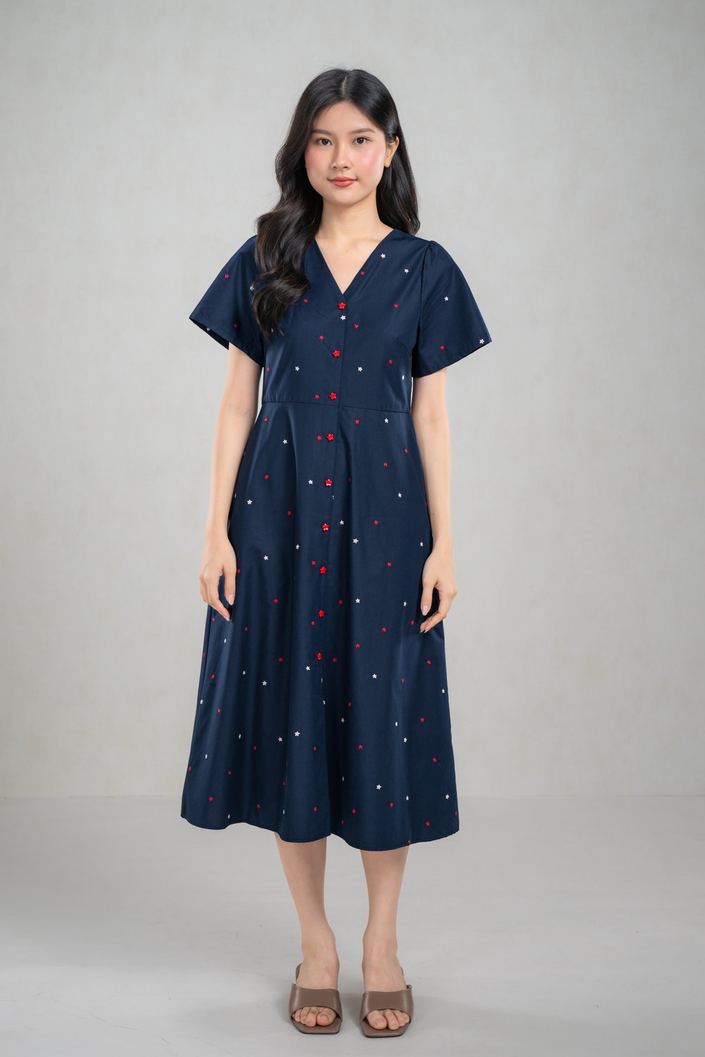 LAKEN NAVY STARRY EMB. V-NECK MIDI DRESS