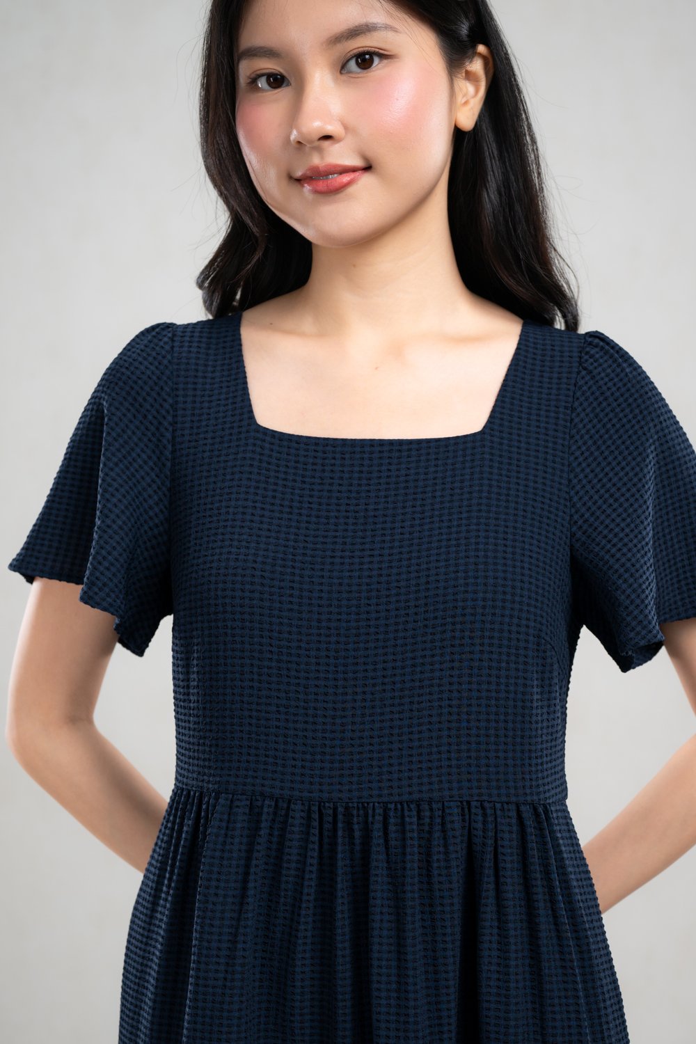 SOHA SQUARE-NECK TIERED MIDI DRESS IN NAVY
