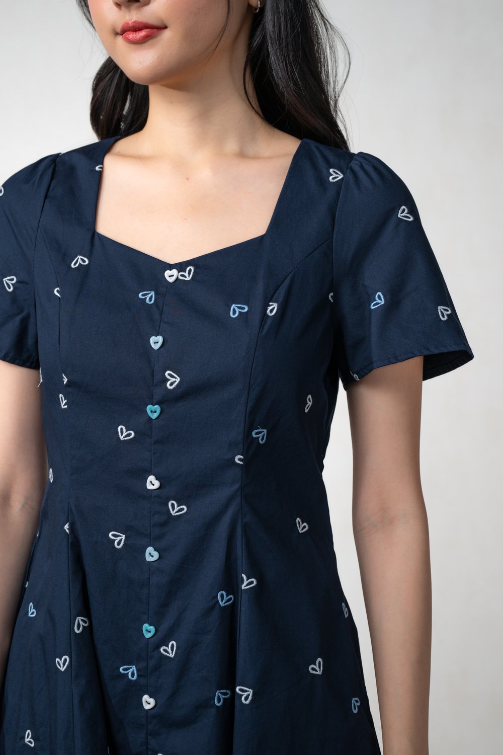LIRIEN NAVY HEART EMB. SLEEVED BUTTON DRESS