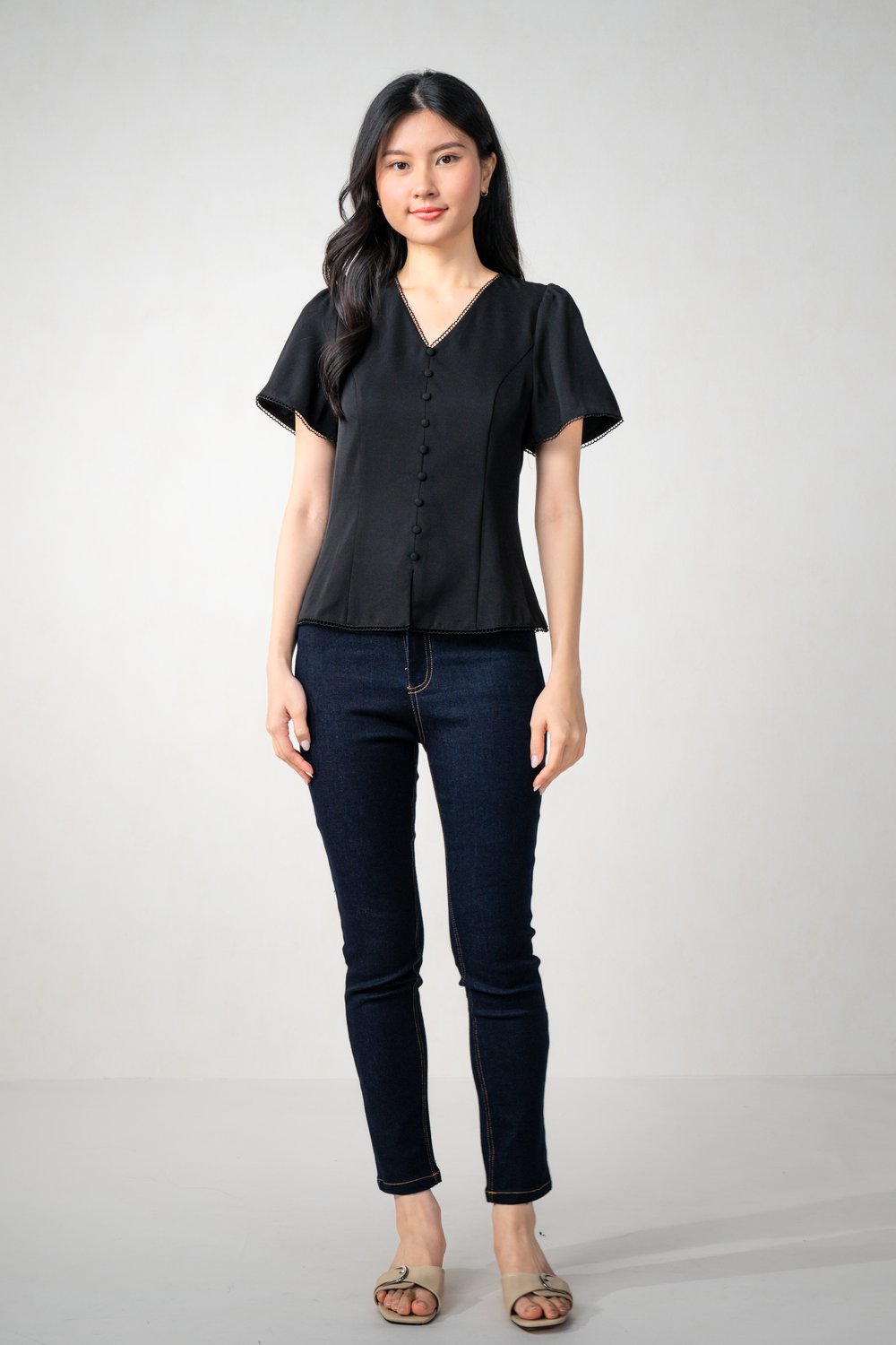 MISHA LACE-TRIM SLEEVED TOP IN BLACK