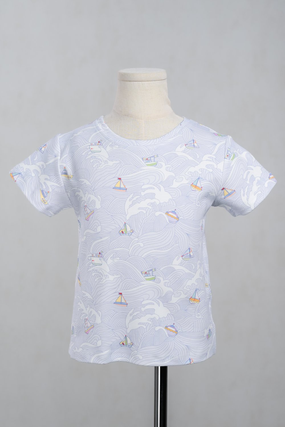 SUNNY SAILS KIDS' TEE