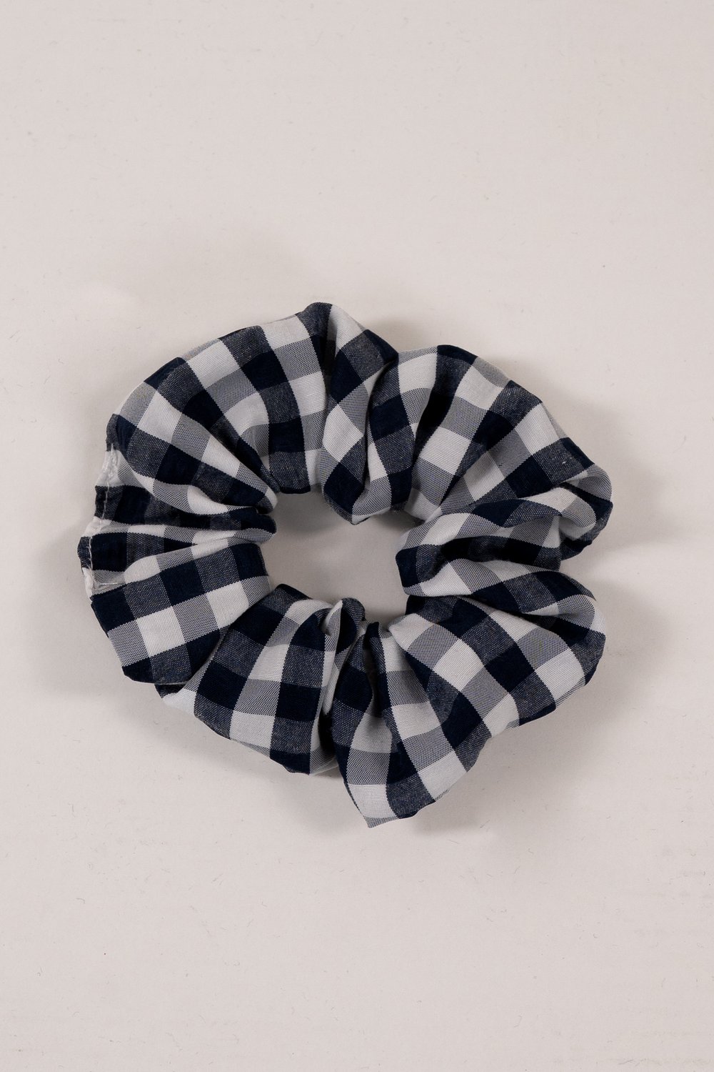 NAVY GINGHAM SCRUNCHIE
