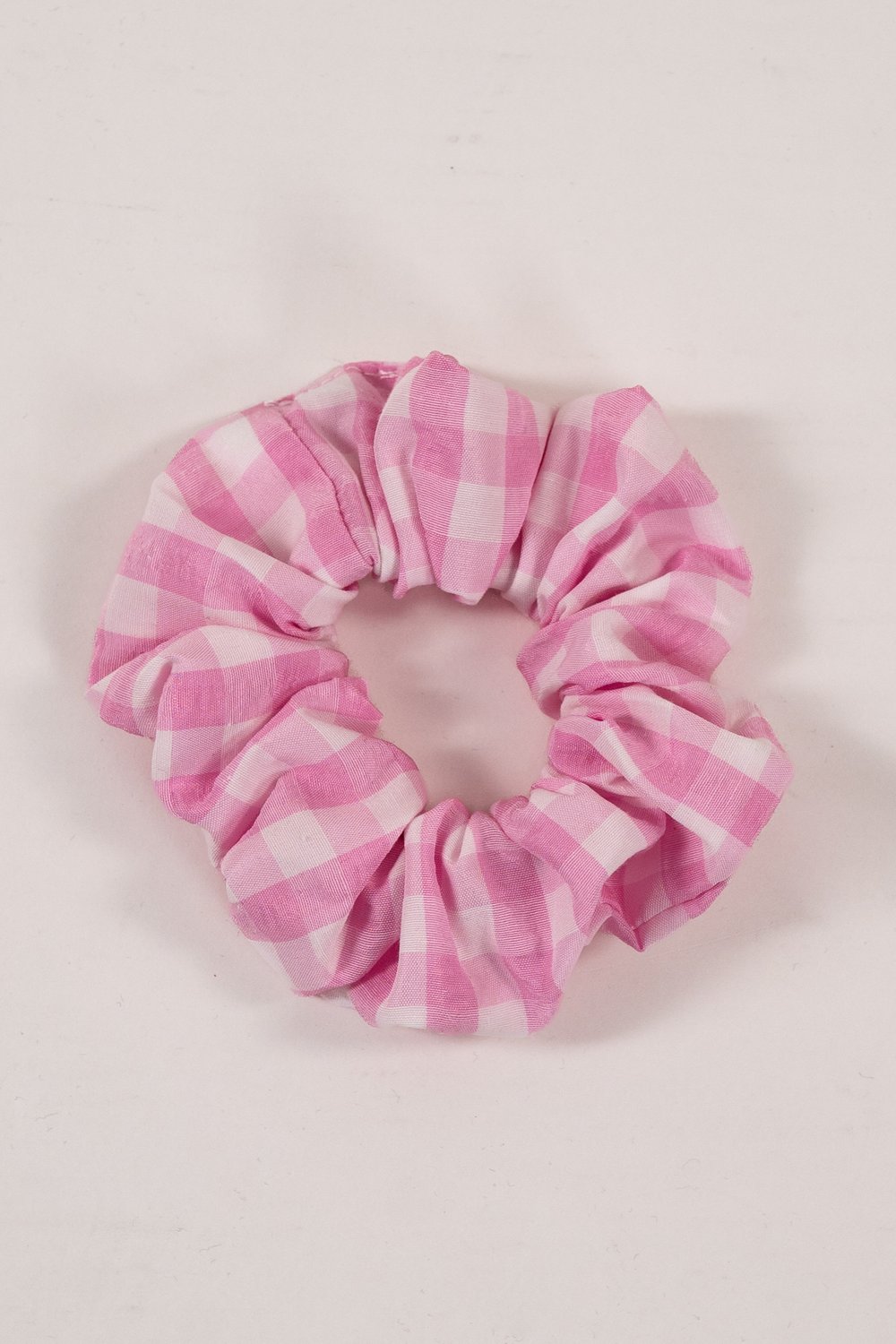 PINK GINGHAM SCRUNCHIE