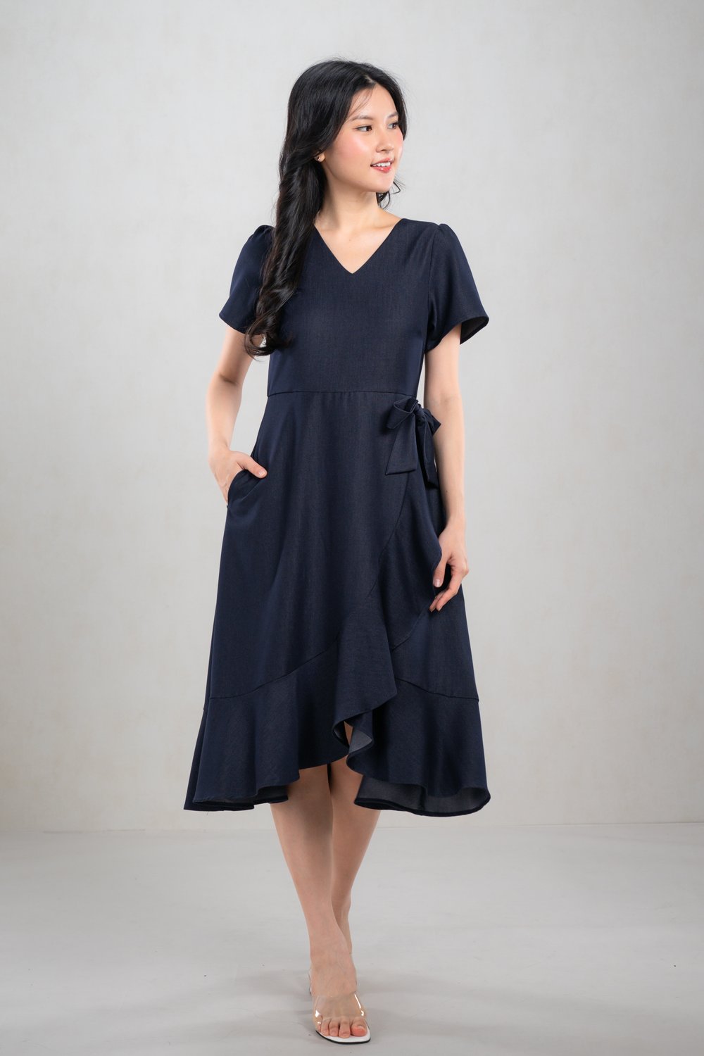 HANAKO SLEEVED RUFFLE DRESS IN DARK WASH